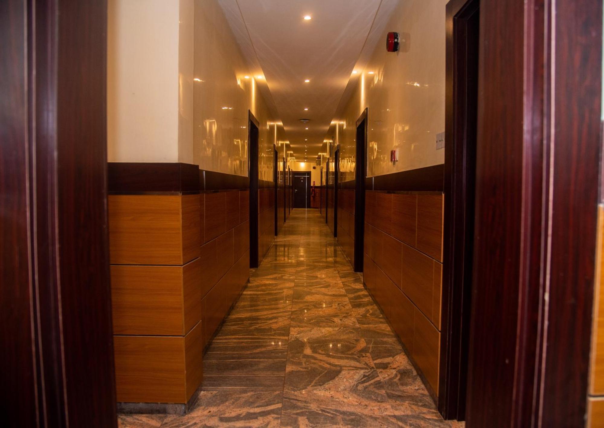 Golden Tulip Garden City Hotel - Rivotel Port Harcourt Exterior photo