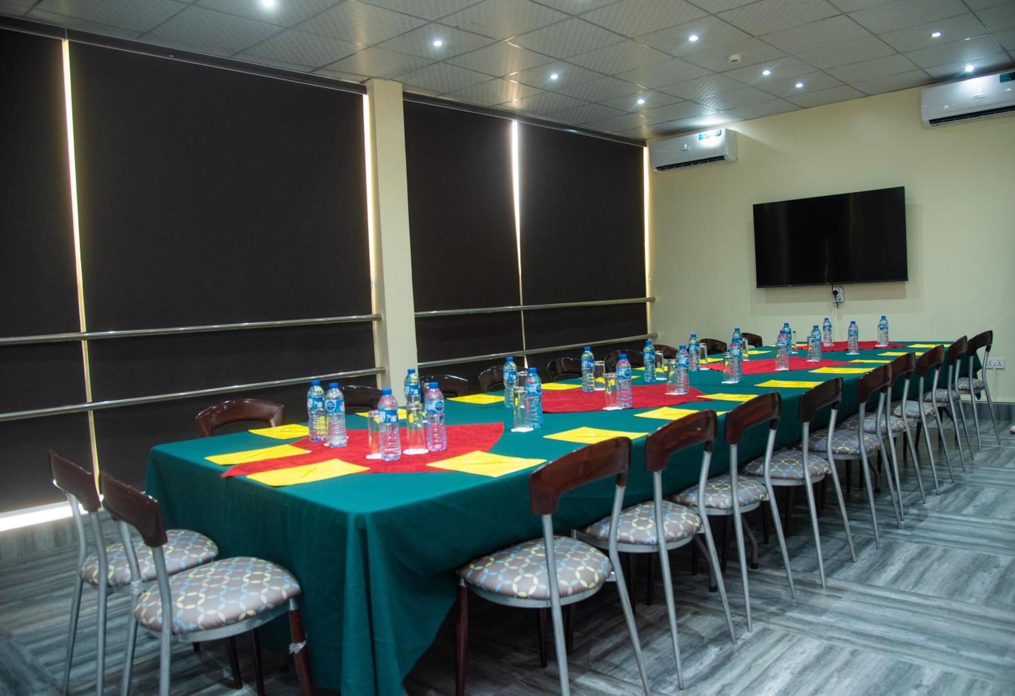 Golden Tulip Garden City Hotel - Rivotel Port Harcourt Exterior photo